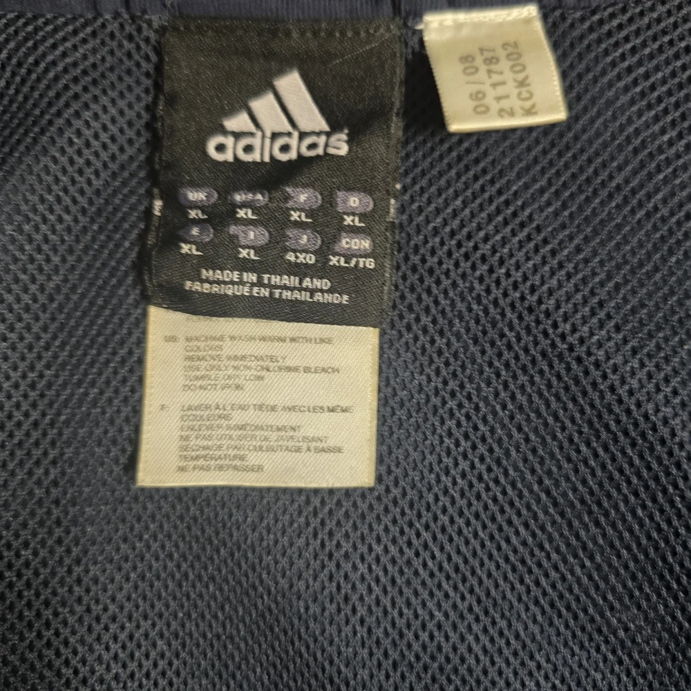 ADIDAS Zip Up The Front Windbreaker Size XL - Picture 6 of 10